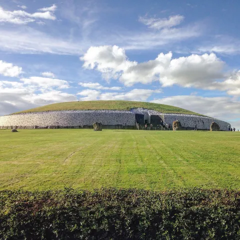 Episode artwork for Newgrange, The Celts & The People of the Sídhe